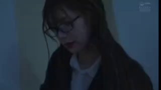 高素质女神级长发气质美女公关私下和客户酒店高价钱约啪被狠狠爆插,这姿色样貌没有1500元绝对操不到!